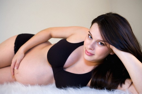 Hướng dẫn cách chăm sóc ngực đúng cách khi mang thai
