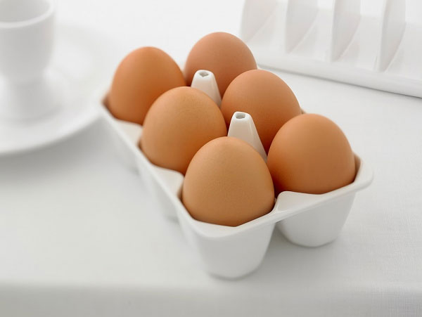 Chuyên gia dinh dưỡng khuyên cha mẹ cẩn thận khi cho bé ăn trứng gà