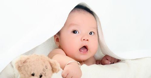 Giáo dục sớm cho trẻ từ sơ sinh tới 3 tháng thông minh theo cách của người Nhật
