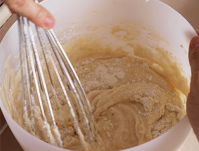 cách làm bánh muffin chuối 5